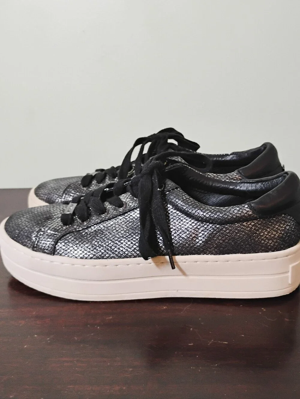 J/SLIDES NYC Metallic Snakeskin Platform Sneakers - Size 7.5